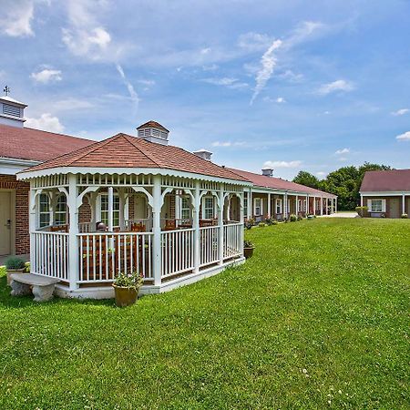 Super 8 By Wyndham Cave City Exterior photo