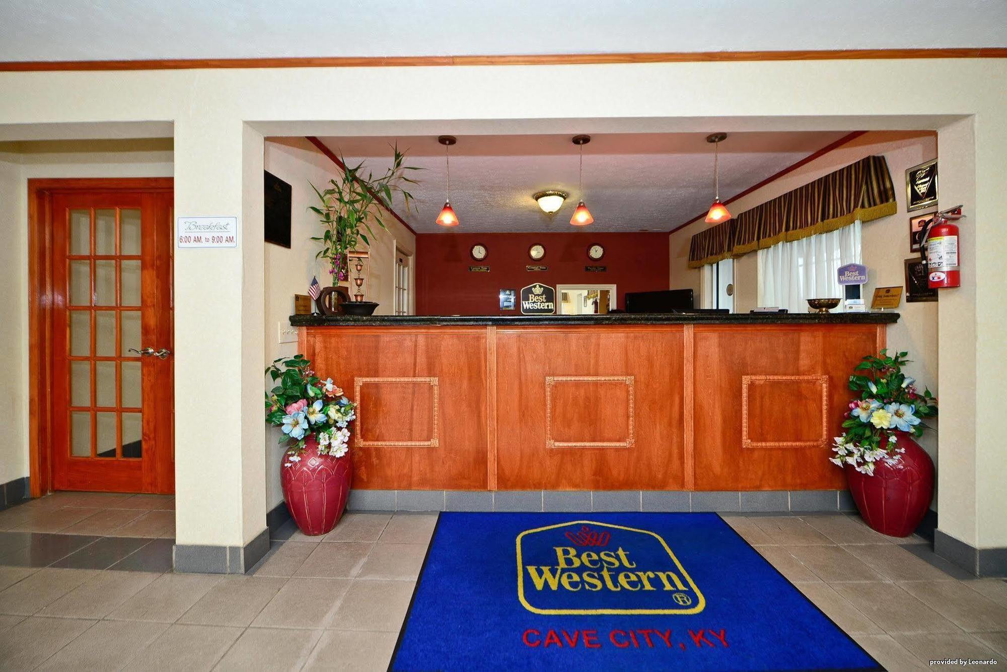 Super 8 By Wyndham Cave City Exterior photo