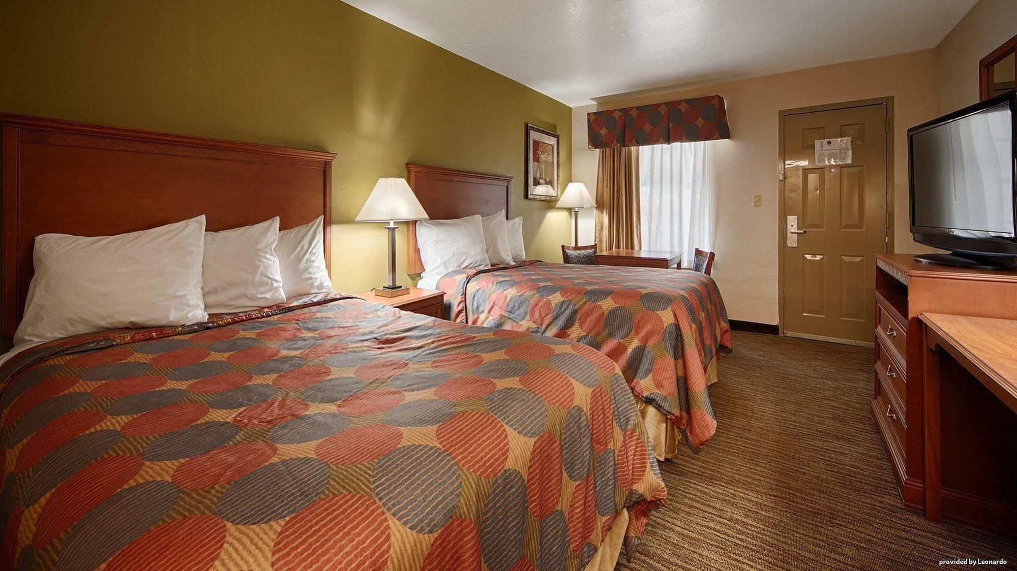 Super 8 By Wyndham Cave City Exterior photo